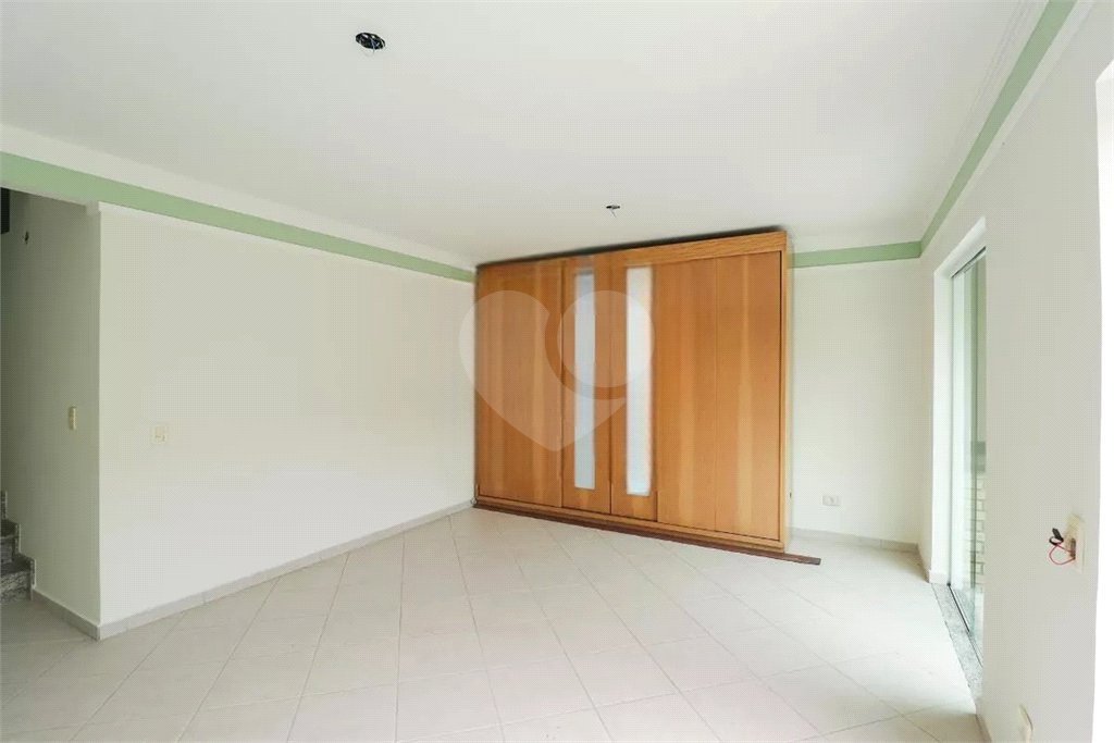 Sobrado à venda com 4 quartos, sendo 3 suítes, em Tucuruvi, São Paulo, SP
