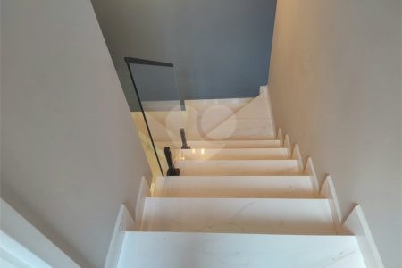 Casa à venda com 2 suítes no condomínio Vue 26, Atibaia - SP