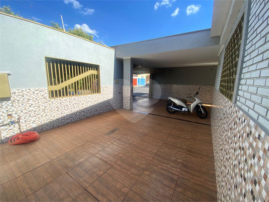 Casa à venda com 4 quartos, sendo 1 suíte, em Campos Elíseos, Ribeirão Preto, SP