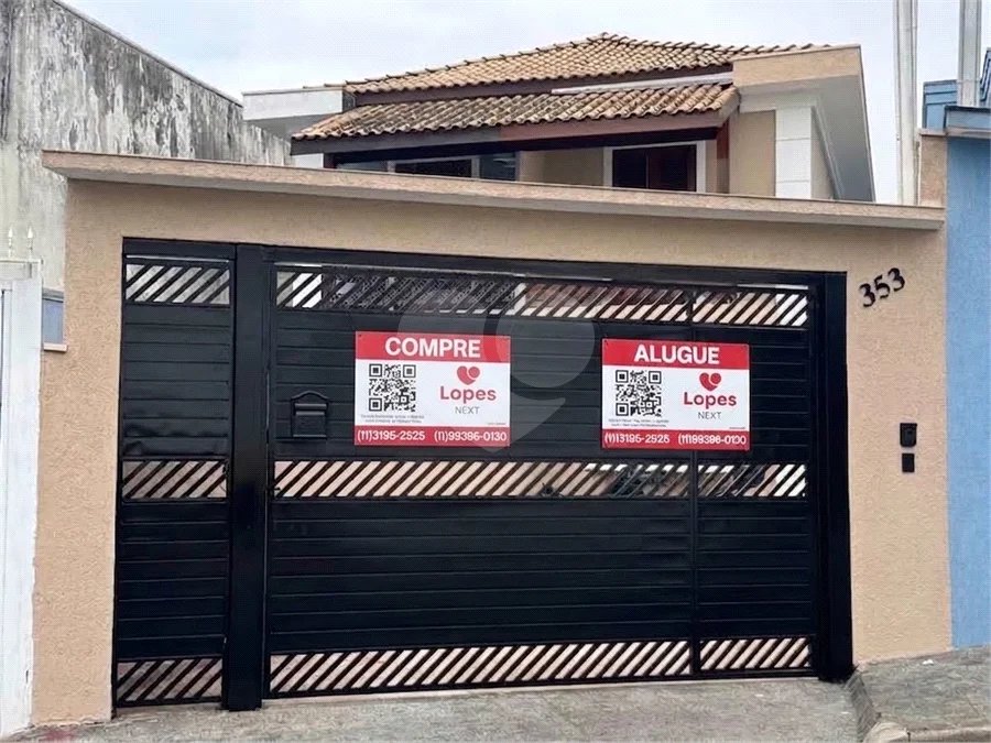 Sobrado à venda ou para alugar com 3 suítes em Vila Sônia, São Paulo, SP