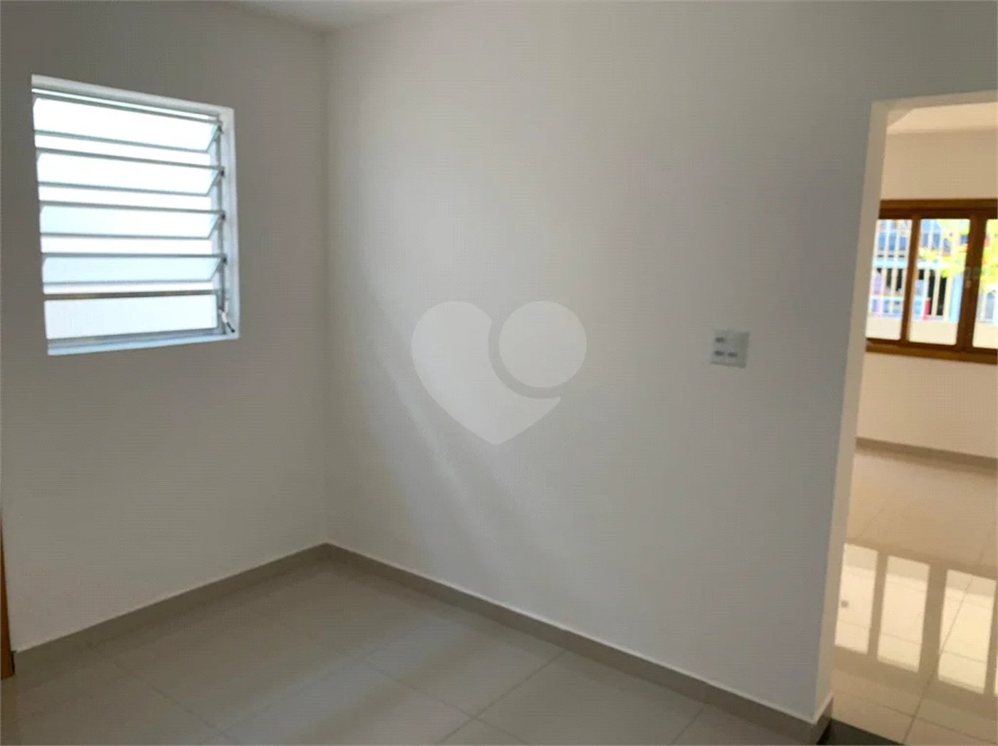 Sobrado à venda com 2 quartos em Tremembé, São Paulo, SP