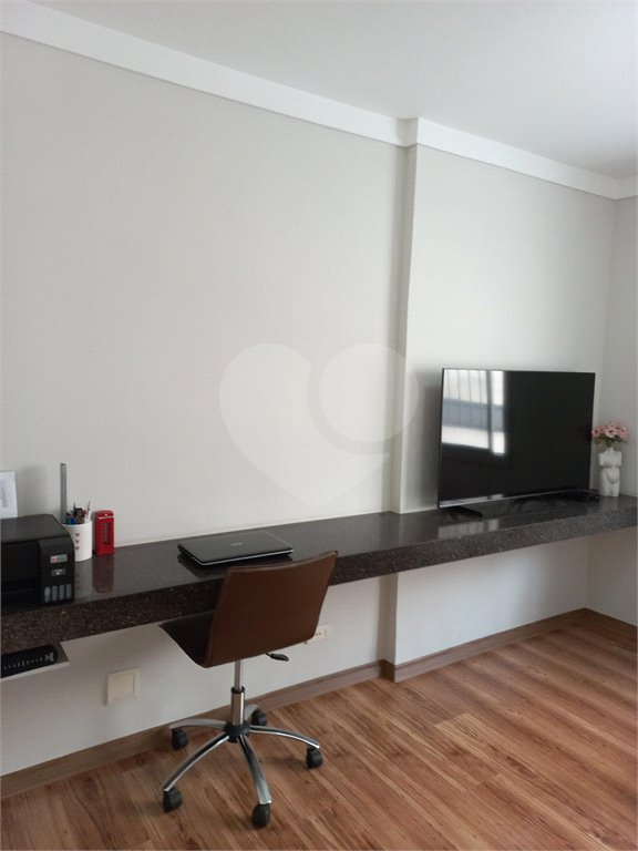 Apartamento à venda com 3 quartos, sendo 2 suítes, em Vila Mariana, São Paulo, SP