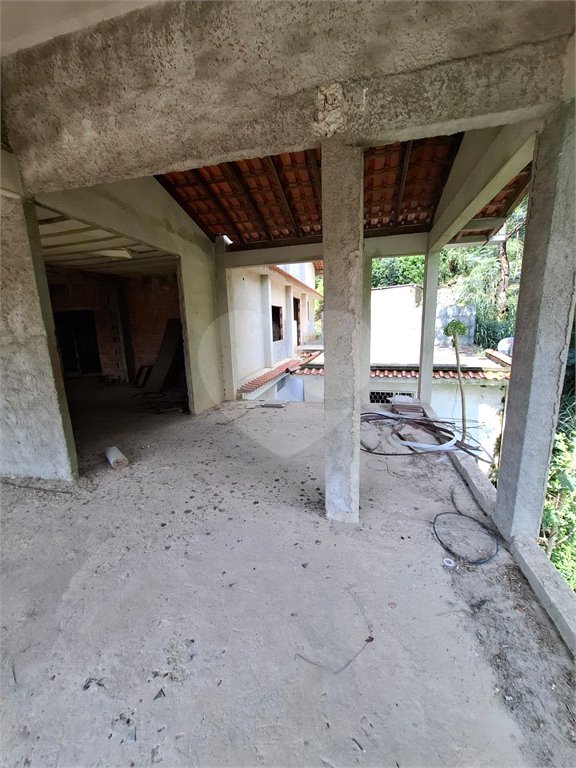 Casa à venda com 5 quartos em Santíssimo, Rio de Janeiro, RJ