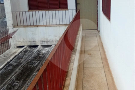 Casa à venda ou para alugar com 7 quartos, sendo 1 suíte,  em Vila Mogilar, Mogi das Cruzes, SP