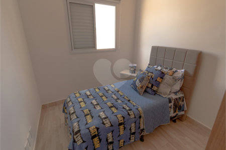 Casa à venda com 3 quartos, sendo 1 suíte, no condomínio Residencial Américo de Figueiredo, Sorocaba - SP