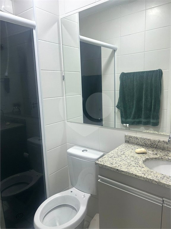 Apartamento à venda com 2 quartos, sendo 1 suíte,  em Chácaras Manão, Mairinque, SP