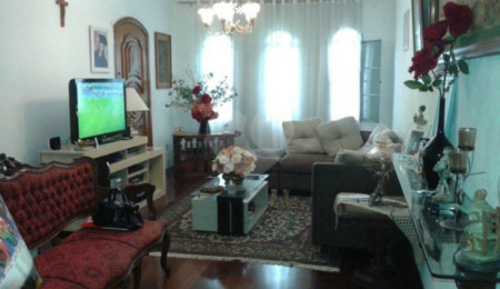 Sobrado à venda com 5 quartos, sendo 1 suíte,  em Vila Mazzei, São Paulo, SP