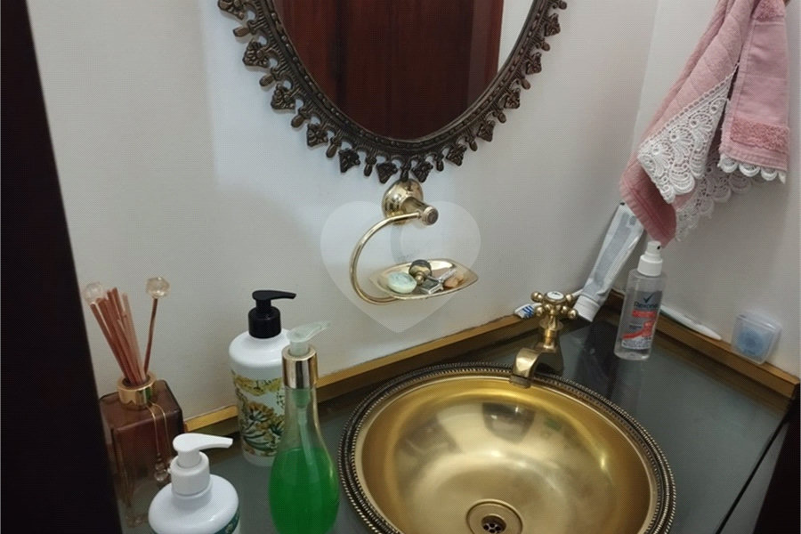 Sobrado à venda com 4 quartos, sendo 1 suíte, em Tremembé, São Paulo, SP