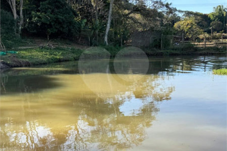 Sítio à venda com 3 quartos, sendo 2 suítes,  em Cachoeira, Atibaia, SP