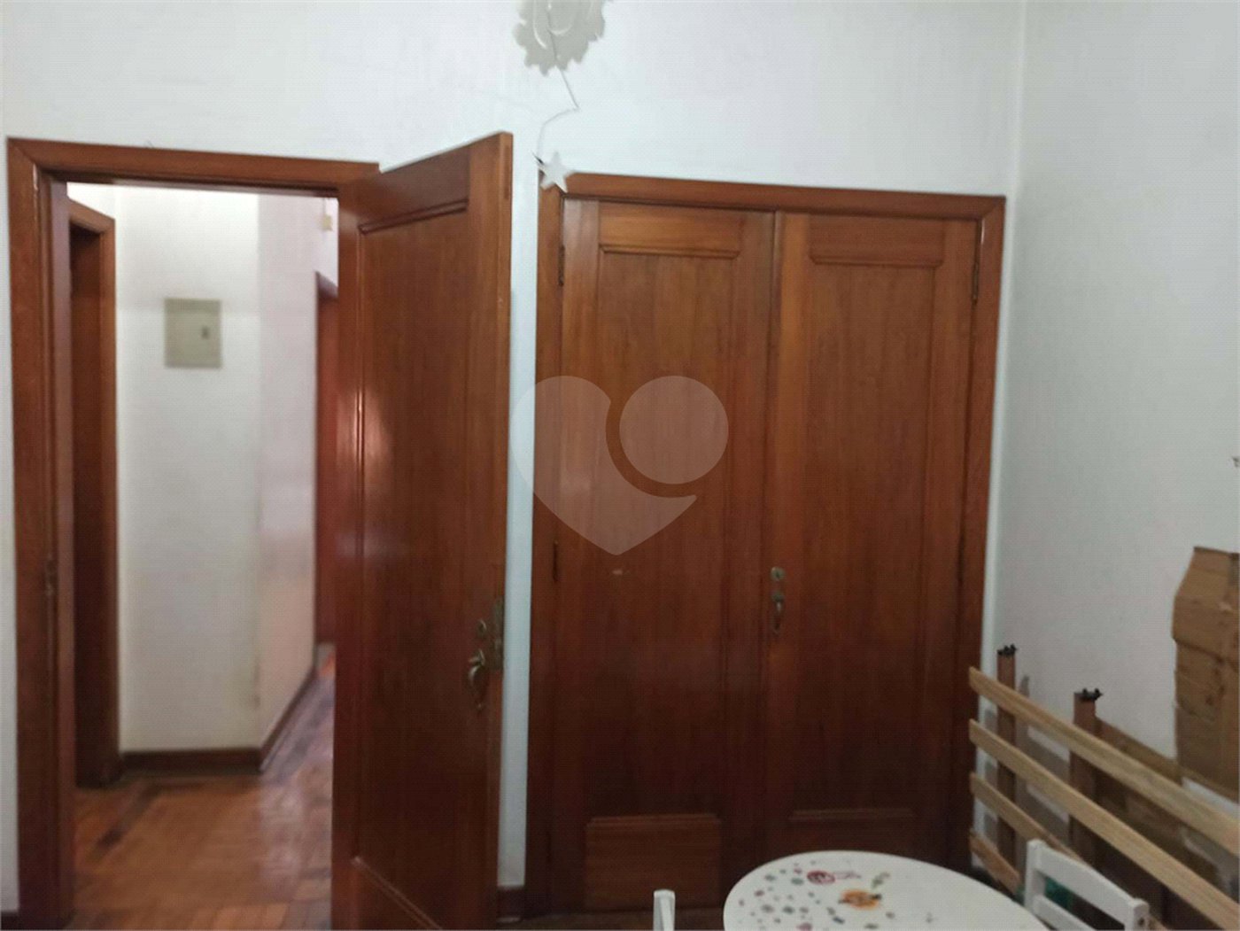 Casa à venda com 4 quartos, sendo 1 suíte, em Perdizes, São Paulo, SP