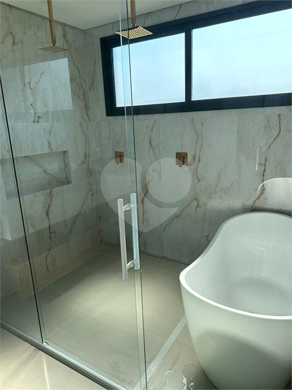 Casa à venda com 6 suítes no condomínio Golf CL, Bertioga - SP