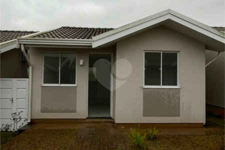 Casa à venda com 2 quartos no condomínio Alea, Iperó - SP