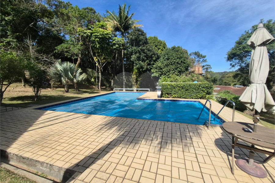 Casa à venda com 3 suítes no condomínio Parque Imperial da Cantareira, Mairiporã - SP