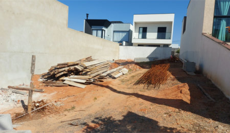 Terreno à venda no condomínio Jardim Residencial Helena Maria, Sorocaba - SP