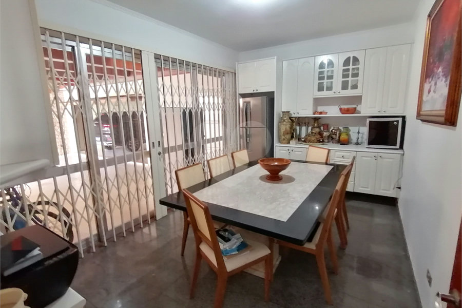 Casa Térrea à venda com 3 quartos, sendo 1 suíte,  em Vila Mariana, São Paulo, SP