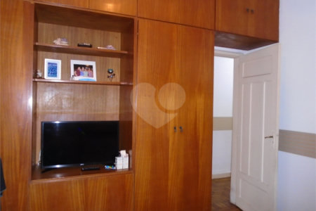 Casa Térrea à venda com 3 quartos em Campo Belo, São Paulo, SP