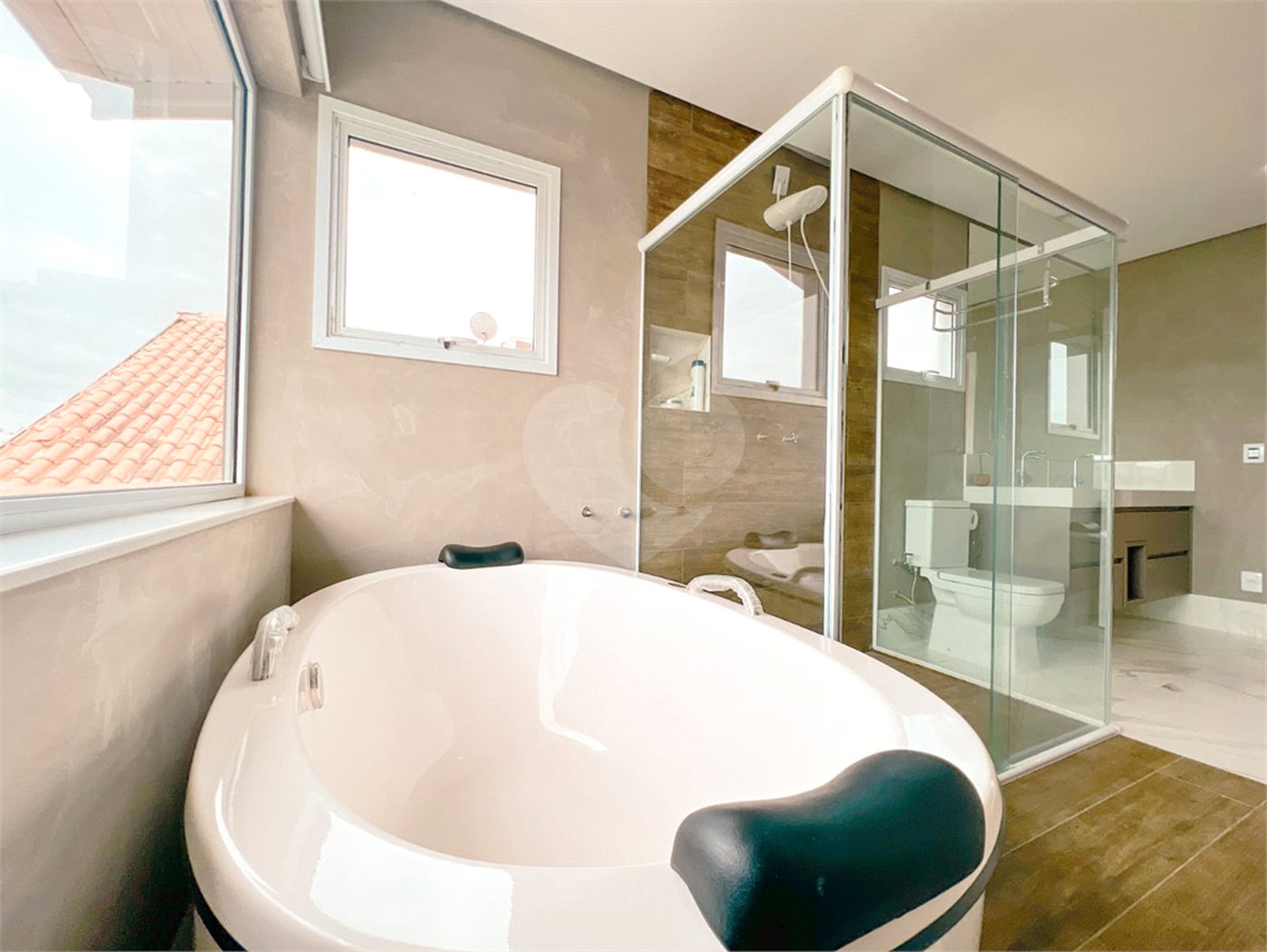 Casa à venda com 4 suítes no condomínio Alpes de Vinhedo, Vinhedo - SP