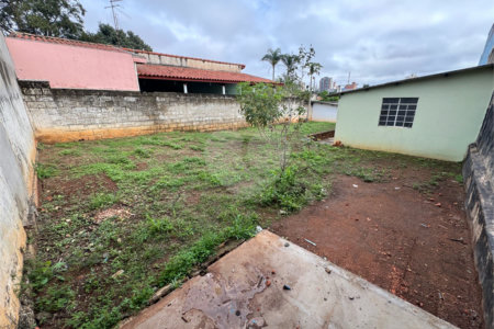 Terreno à venda com 1 quarto em Vila Barth, Itapetininga, SP