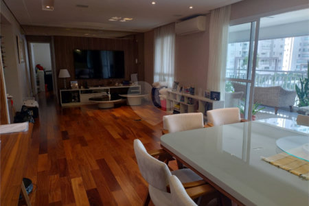 Apartamento à venda com 3 suítes no Centro, São Bernardo do Campo, SP