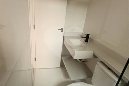 Sobrado à venda com 3 quartos, sendo 1 suíte, em Vila Medeiros, São Paulo, SP