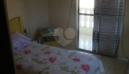 Sobrado à venda com 2 quartos em Vila Guilherme, São Paulo, SP