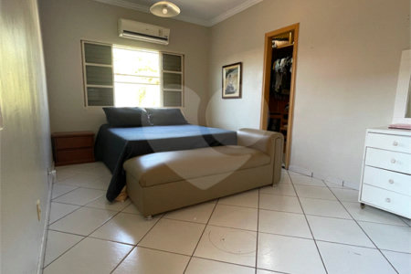 Casa à venda ou para alugar com 4 suítes em Jardim Cuiabá, Cuiabá, MT