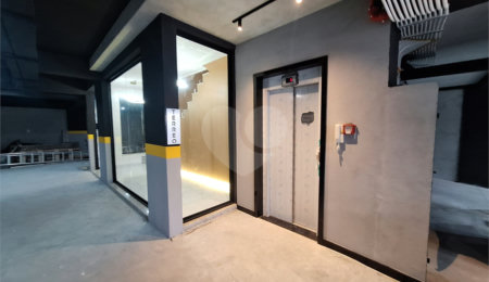 Casa à venda com 3 quartos, sendo 1 suíte,  em Vila Mazzei, São Paulo, SP