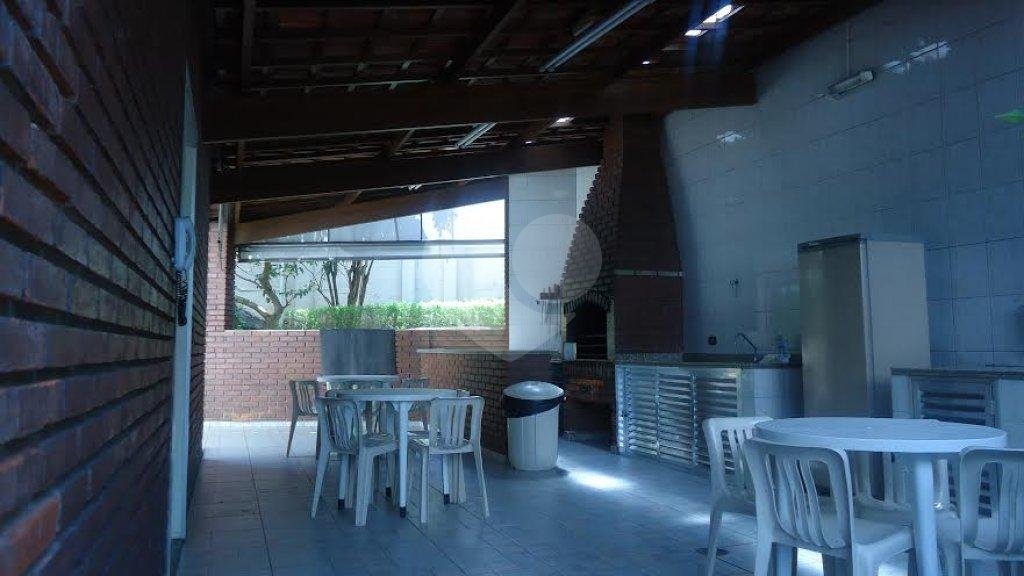 Apartamento à venda com 3 quartos, sendo 1 suíte, em Jardim das Laranjeiras, São Paulo, SP