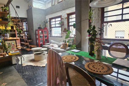 Apartamento à venda com 2 suítes em Santa Cecília, São Paulo, SP