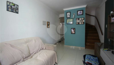 Casa à venda com 3 quartos, sendo 1 suíte, em Vila Clementino, São Paulo, SP