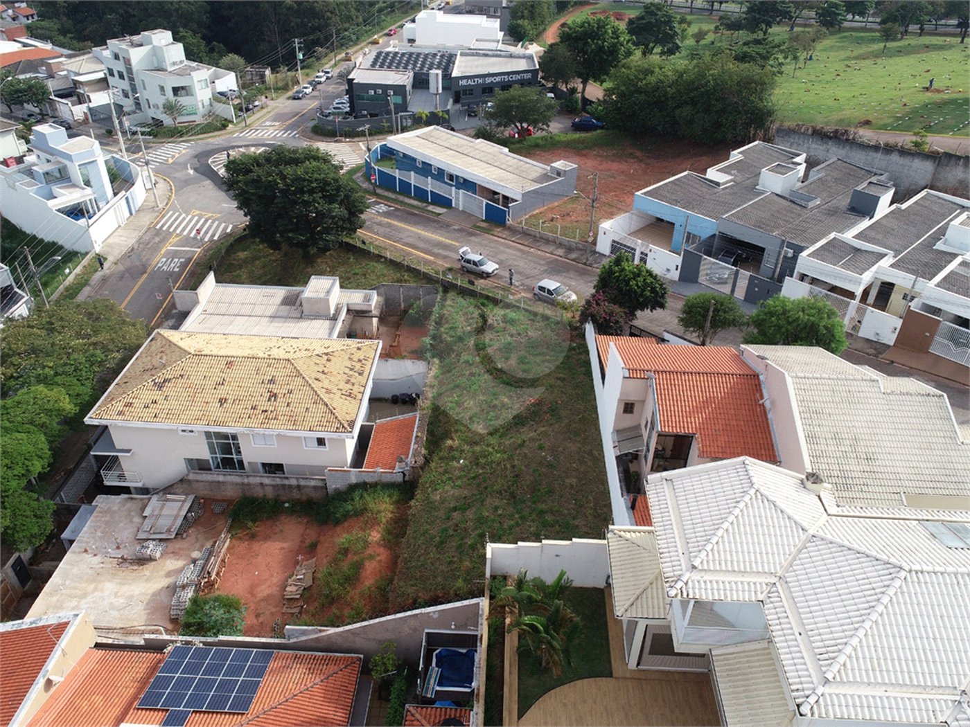 Terreno à venda no condomínio Loteamento Horto Santo Antonio, Jundiaí - SP