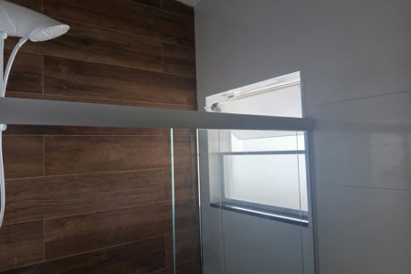 🌊✨ Oportunidade Única na Praia Grande – Casa Nova com Piscina a Apenas 390m do Mar! ✨🌊
