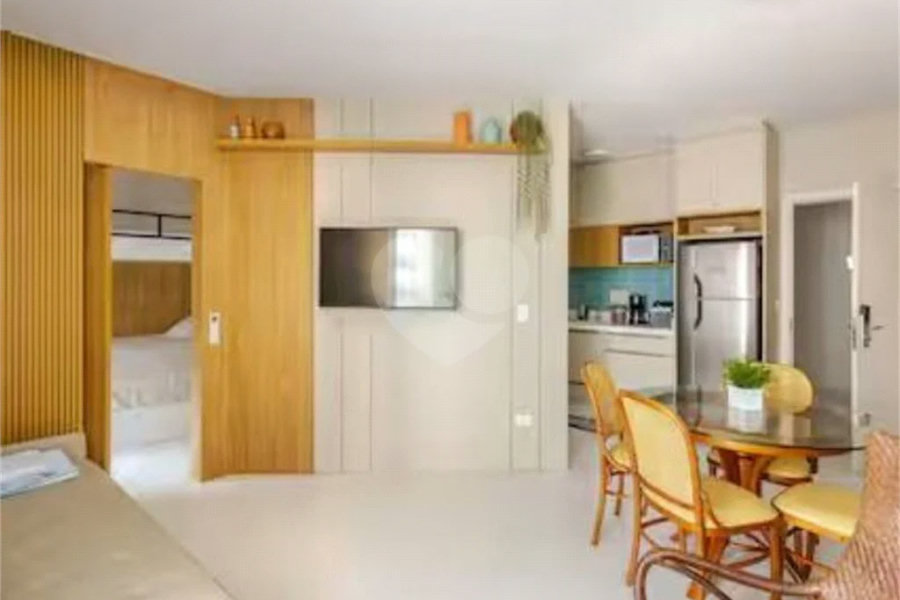 Apartamento à venda com 1 suíte em Riviera de São Lourenço, Bertioga, SP