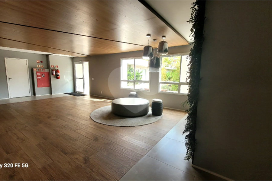 Apartamento à venda com 2 quartos, sendo 1 suíte,  em Alto da Lapa, São Paulo, SP