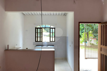 Chácara à venda com 3 quartos em Chácara Recreio Internacional, Suzano, SP