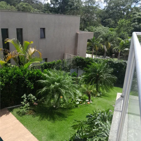 Casa à venda com 3 suítes em Moinho Velho, Cotia, SP