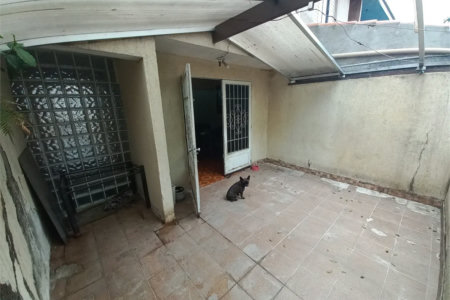 Sobrado à venda com 3 quartos, sendo 1 suíte,  em Jardim Helga, São Paulo, SP