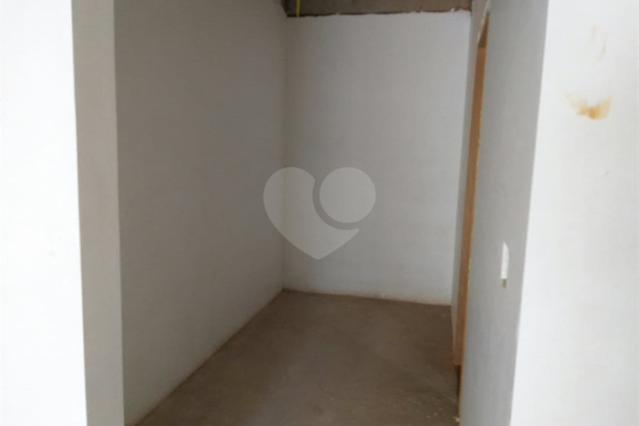 Casa, 4 quartos, 4 suítes, 6 vagas, à venda, no Barro Branco, em São Paulo.