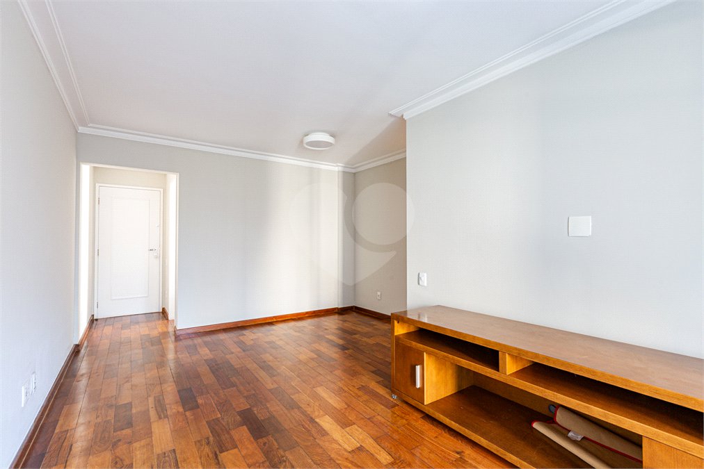 Apartamento para alugar com 2 quartos, sendo 1 suíte, em Cerqueira César, São Paulo, SP