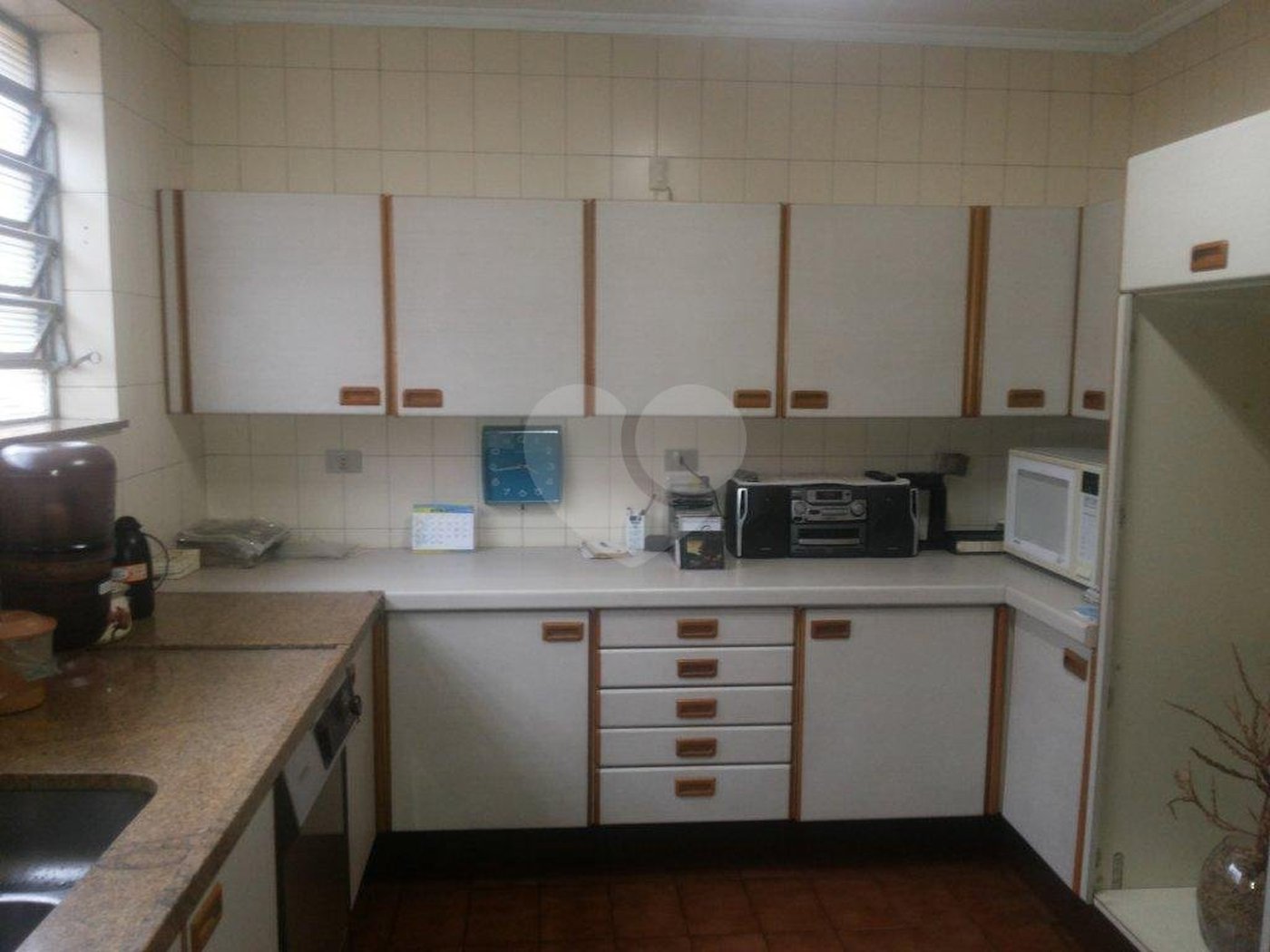 Sobrado à venda com 3 quartos, sendo 1 suíte,  em Granja Julieta, São Paulo, SP