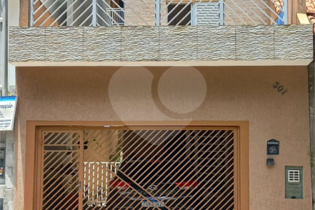 Casa à venda com 3 quartos no condomínio Residencial Rubi, Mogi das Cruzes - SP