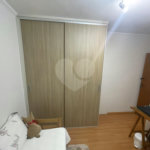 Casa à venda com 3 quartos, sendo 1 suíte, no condomínio Beatriz, São Paulo - SP
