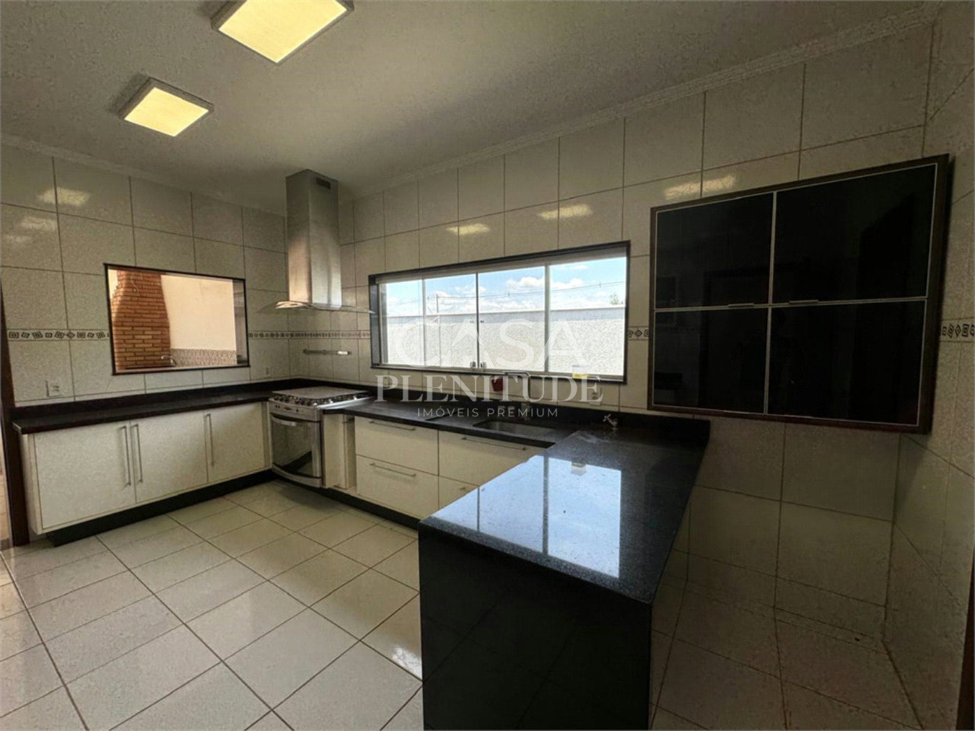 Casa em condomínio para alugar com 4 suítes em Residencial Village Ipanema I, Araçoiaba da Serra, SP