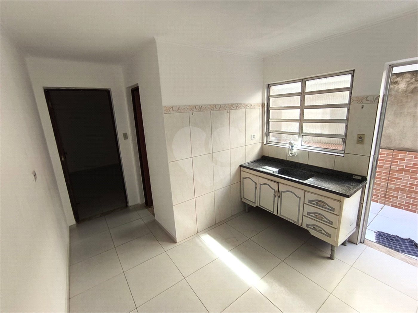 Casa para alugar com 1 quarto no condomínio Gustavo Dore, São Paulo - SP