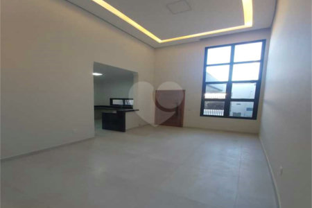 Casa à venda com 3 quartos, sendo 1 suíte, em Jardim Residencial Veneza, Indaiatuba, SP