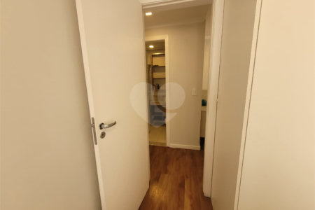 Apartamento à venda com 2 quartos, sendo 1 suíte, em Parque São Domingos, São Paulo, SP