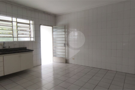 Casa à venda com 3 quartos, sendo 1 suíte, em Parque Jabaquara, São Paulo, SP