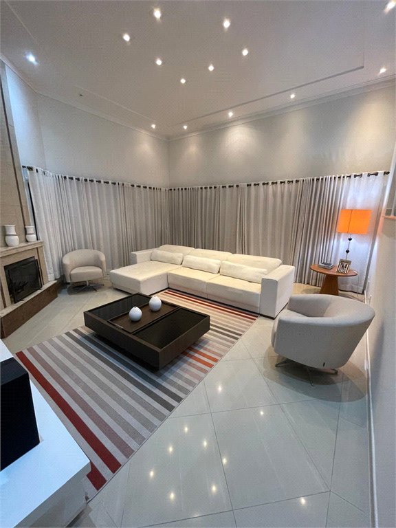 Casa à venda com 3 suítes no condomínio Aruã Ecopark Lagos, Mogi das Cruzes - SP