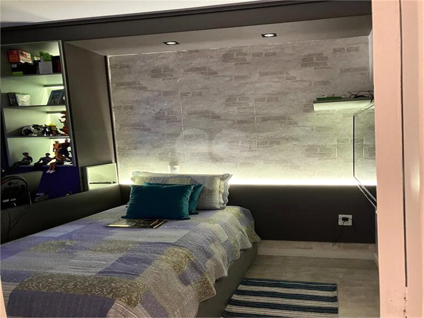 Casa à venda com 3 suítes no condomínio Maison Blanche, Indaiatuba - SP
