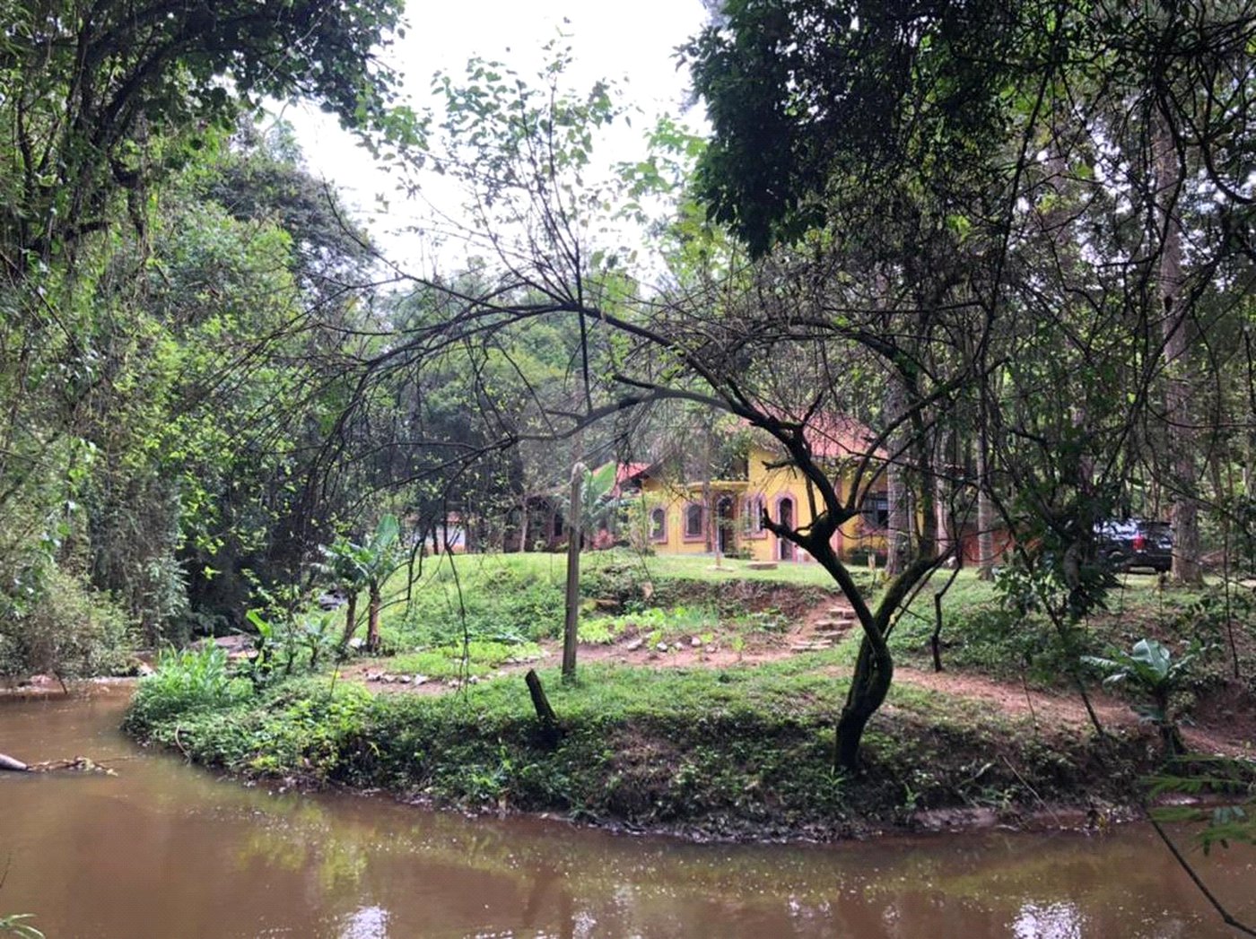 Sítio à venda com 4 quartos, sendo 1 suíte,  em Moinho, Nazaré Paulista, SP